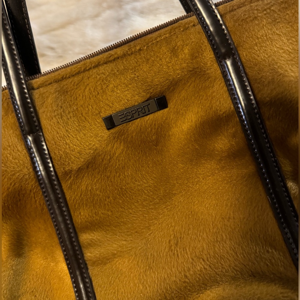 VTG Espirit Brown Faux Fur Purse